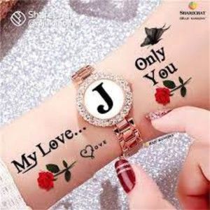 Meet your Posher, Ava